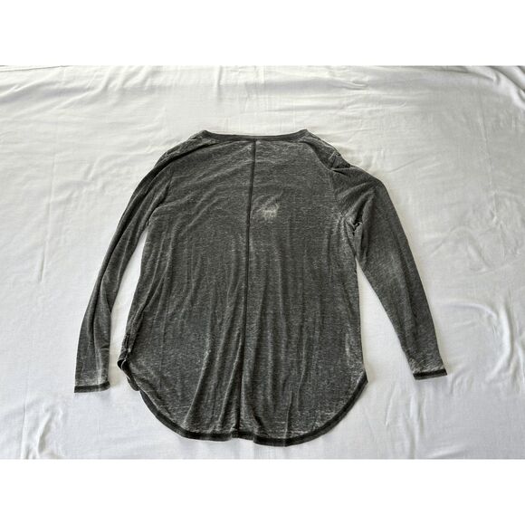 Women's Seven7 Long Sleeve Sequined Tee Shirt Lot, Size XL Black/Red, Western - Picture 6 of 10